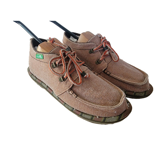 Sanuk Lace Up High Top Shoes Rose Metal Detail Faux Fur Lining Surf Shoes Size 6 - Picture 3 of 6